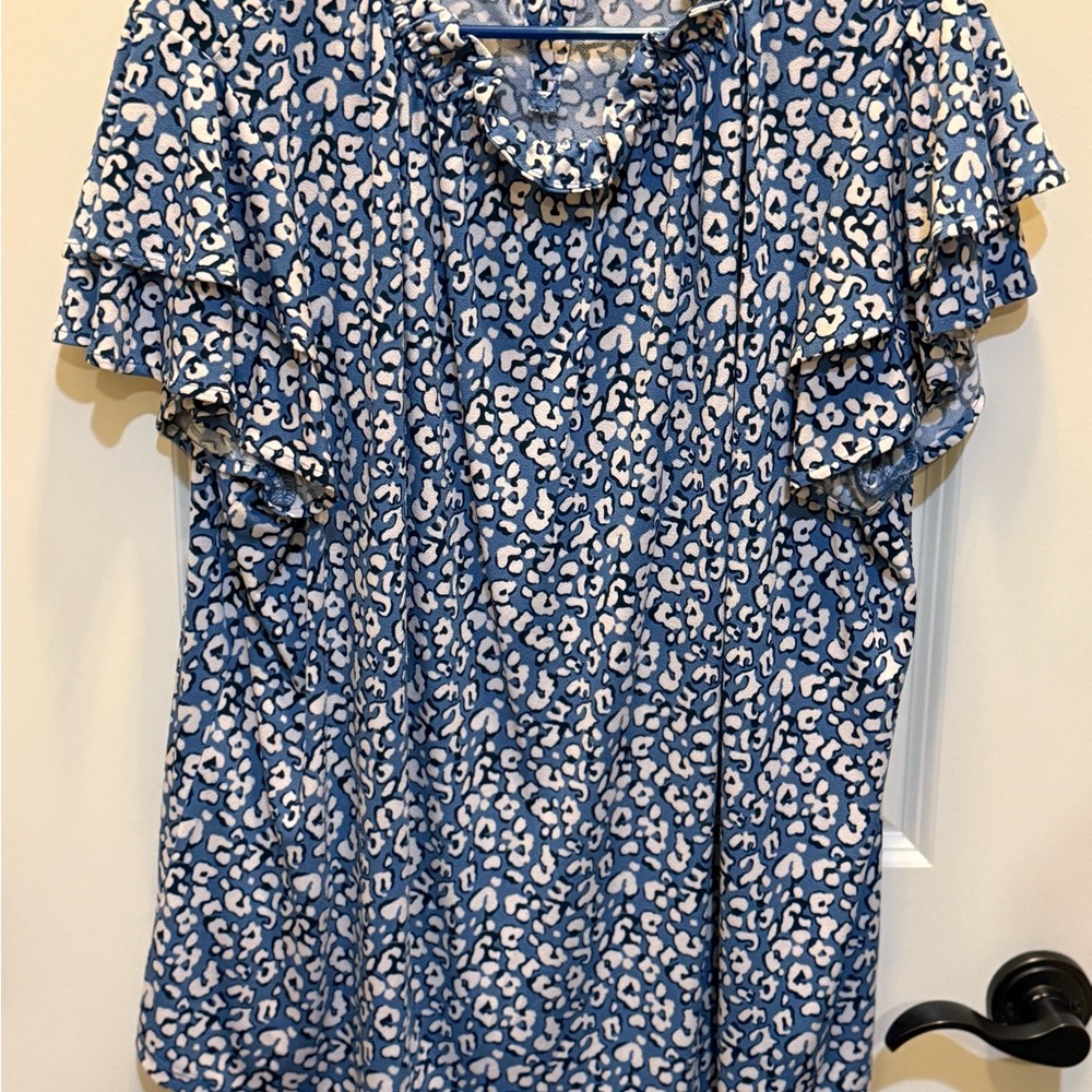 Adrian Papell Blue Leopard Print Women's Top - 2X